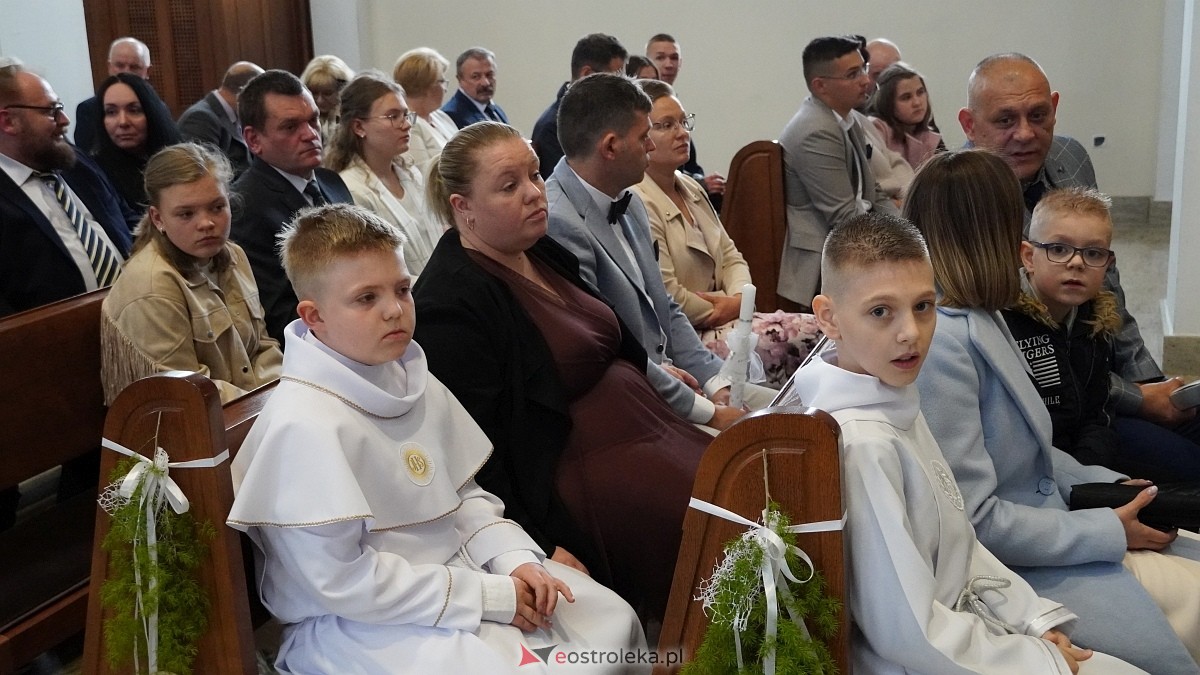 I Komunia Święta w parafii pw. Św. Franciszka z Asyżu [10.05.2025] - zdjęcie #35 - eOstroleka.pl