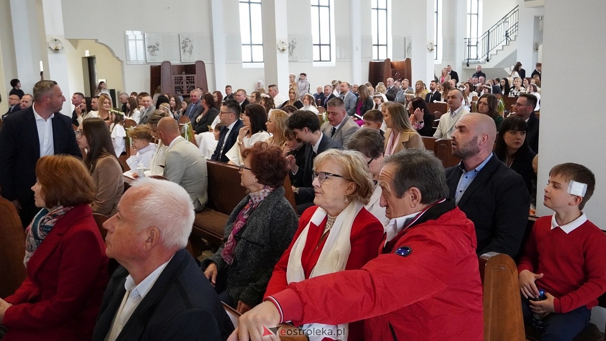 I Komunia Święta w parafii pw. Św. Franciszka z Asyżu [10.05.2025] - zdjęcie #23 - eOstroleka.pl