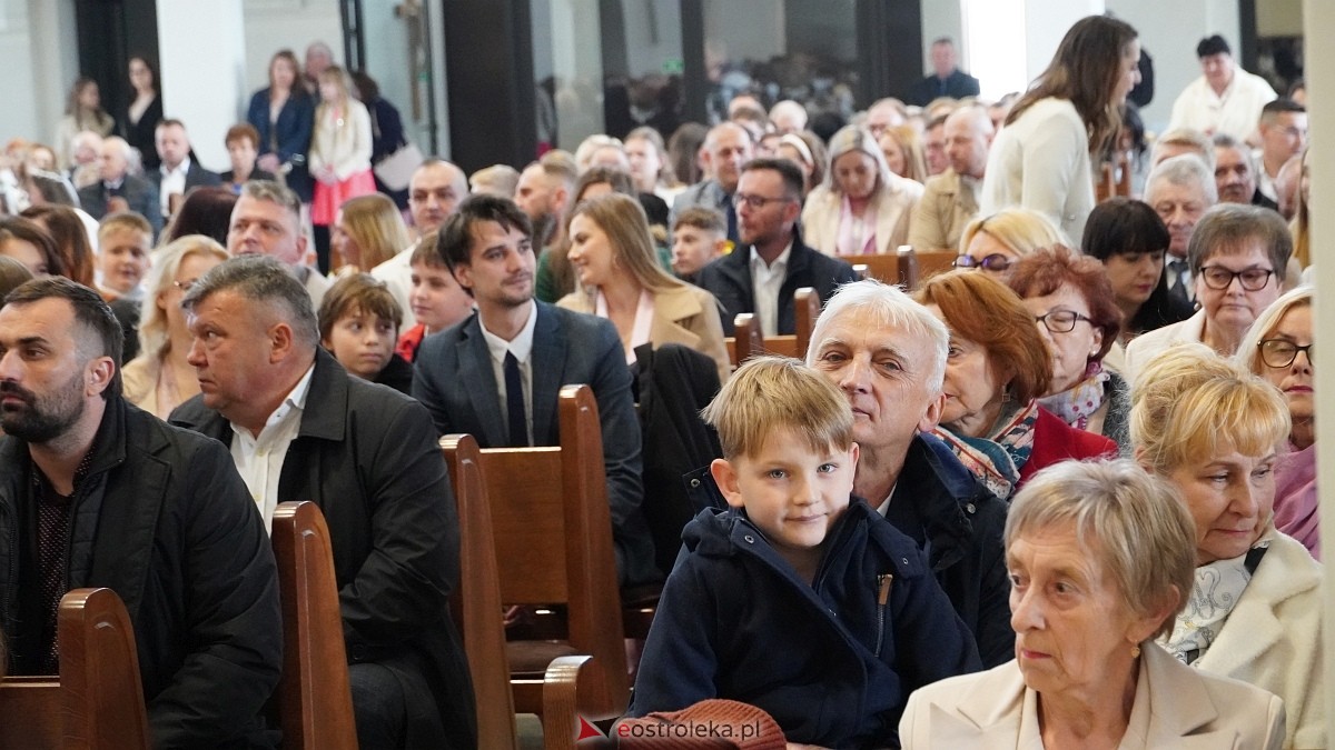 I Komunia Święta w parafii pw. Św. Franciszka z Asyżu [10.05.2025] - zdjęcie #9 - eOstroleka.pl
