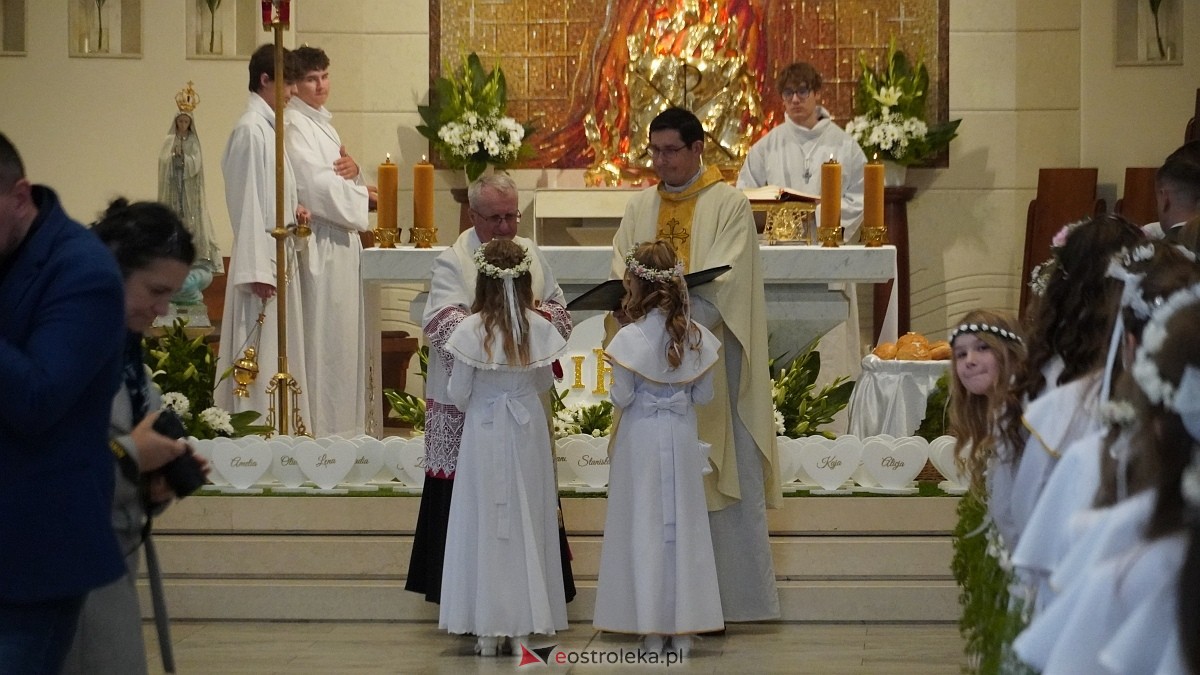 I Komunia Święta w parafii pw. Św. Franciszka z Asyżu [10.05.2025] - zdjęcie #1 - eOstroleka.pl