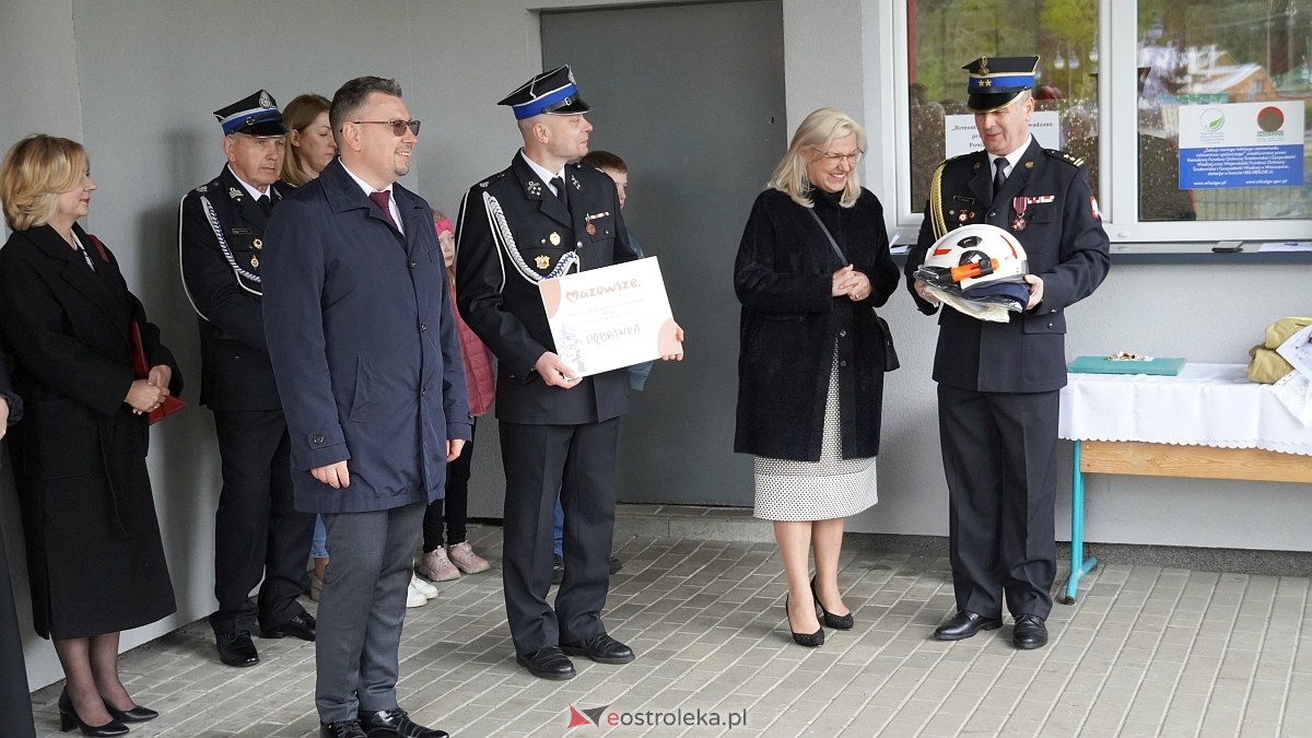 Dzień Strażaka w Dąbrówce [10.05.2025] - zdjęcie #13 - eOstroleka.pl