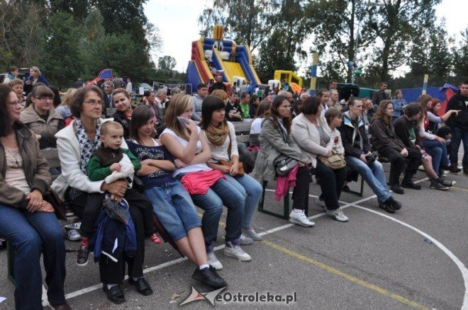 Festyn osiedla Wojciechowice (24.IX.2011) - zdjęcie #1 - eOstroleka.pl