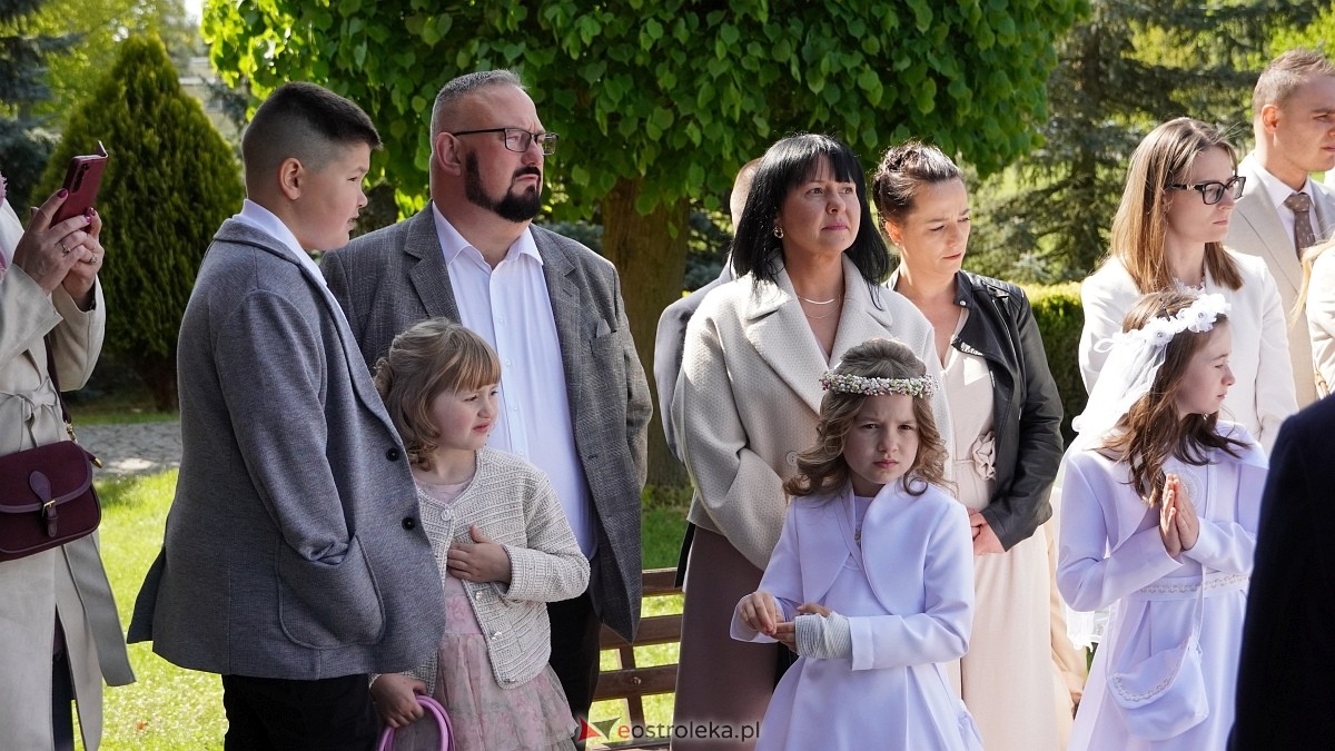 I Komunia Święta w parafii pw. Św. Wojciecha w Ostrołęce [11.05.2025] - zdjęcie #29 - eOstroleka.pl