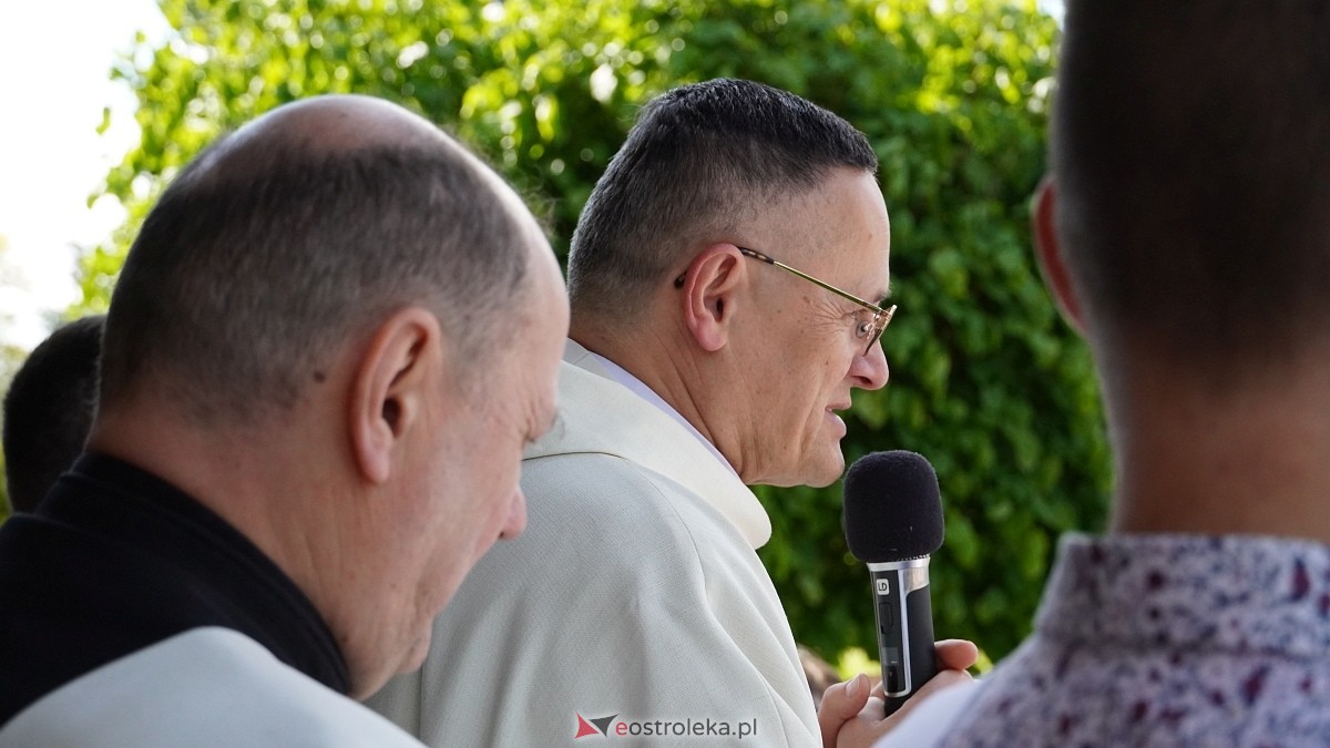 I Komunia Święta w parafii pw. Św. Wojciecha w Ostrołęce [11.05.2025] - zdjęcie #21 - eOstroleka.pl