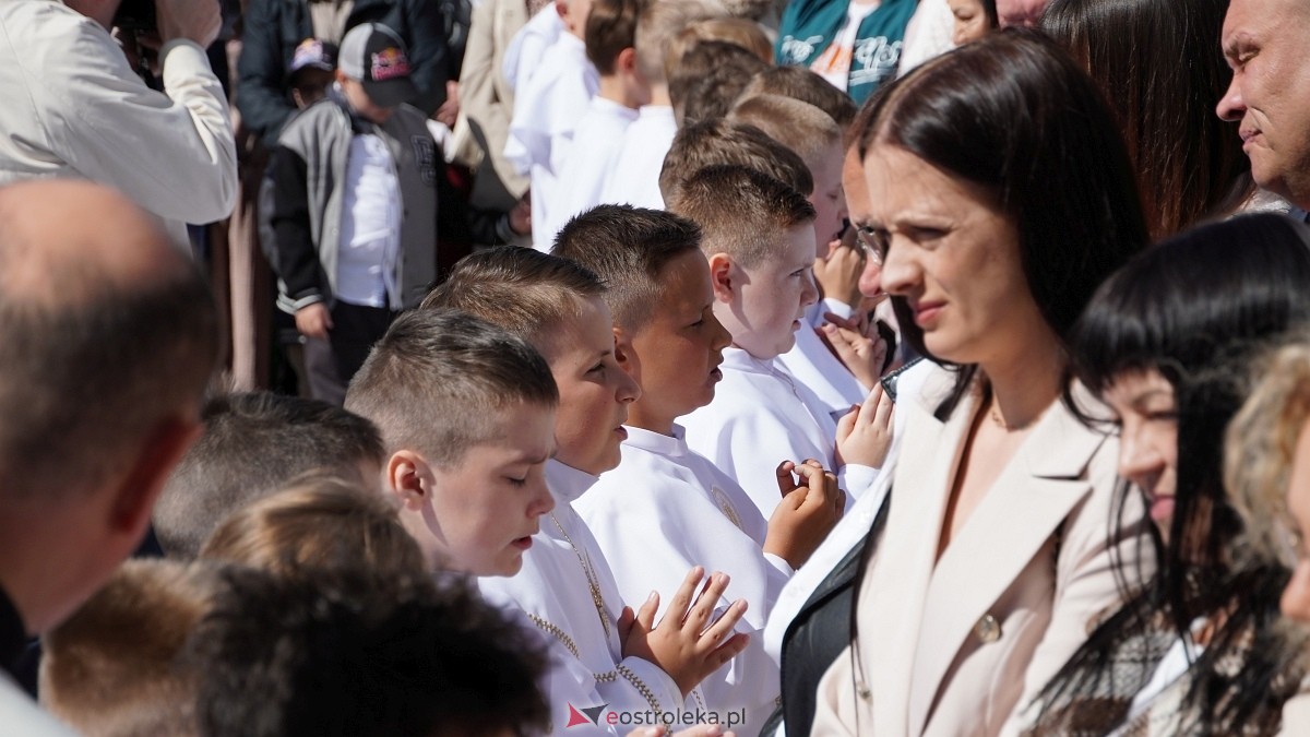 I Komunia Święta w parafii pw. Św. Wojciecha w Ostrołęce [11.05.2025] - zdjęcie #11 - eOstroleka.pl