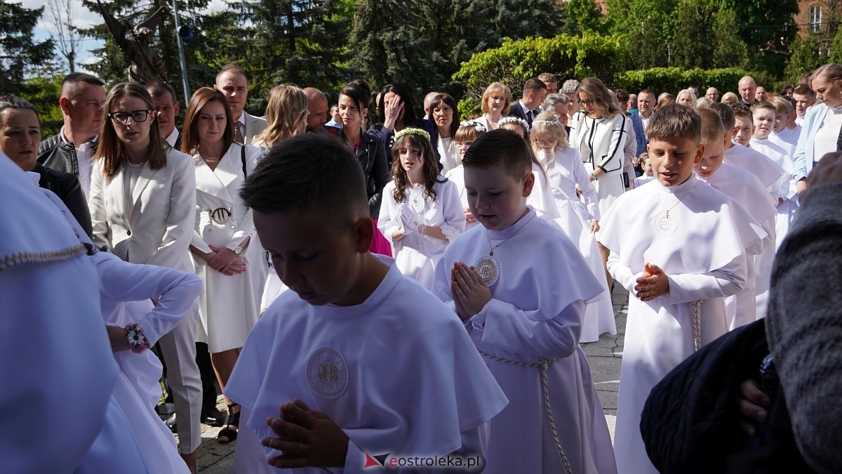 I Komunia Święta w parafii pw. Św. Wojciecha w Ostrołęce [11.05.2025] - zdjęcie #7 - eOstroleka.pl