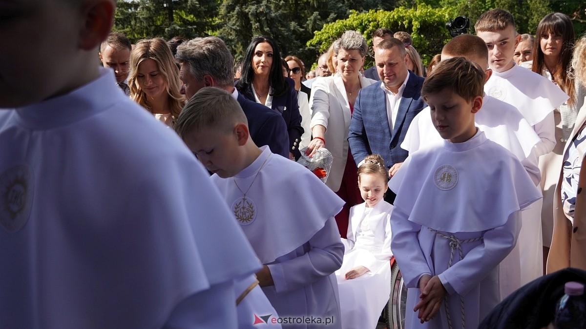 I Komunia Święta w parafii pw. Św. Wojciecha w Ostrołęce [11.05.2025] - zdjęcie #3 - eOstroleka.pl