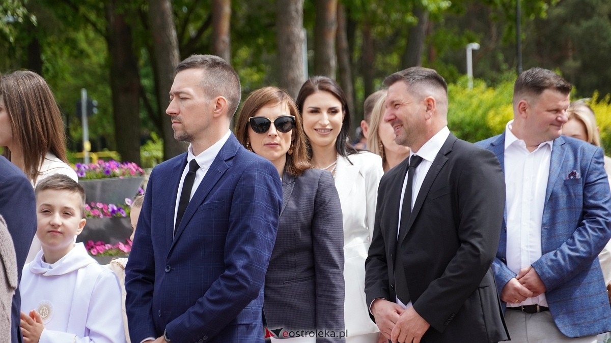 I Komunia Święta w parafii pw. Zbawiciela Świata w Ostrołęce [11.05.2025] - zdjęcie #7 - eOstroleka.pl