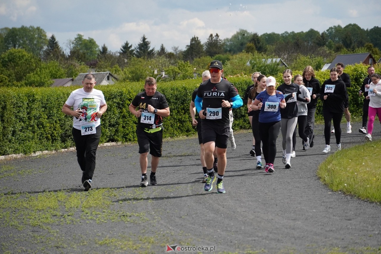 Bieg charytatywny Na fali pomocy w Ostrołęce [11.05.2025] - zdjęcie #56 - eOstroleka.pl