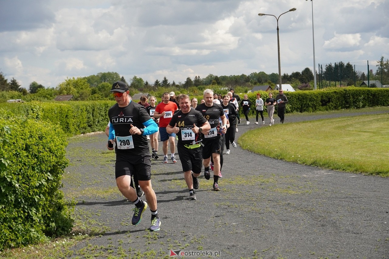 Bieg charytatywny Na fali pomocy w Ostrołęce [11.05.2025] - zdjęcie #53 - eOstroleka.pl