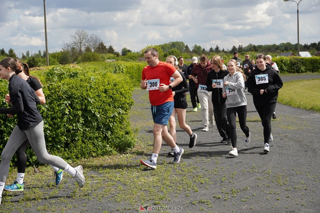 Bieg charytatywny Na fali pomocy w Ostrołęce [11.05.2025] - zdjęcie #47 - eOstroleka.pl