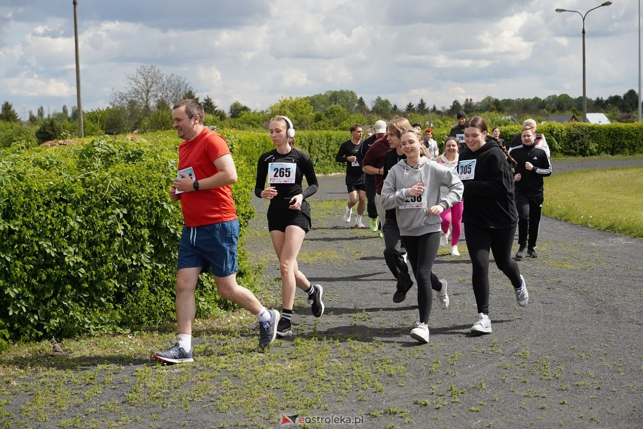 Bieg charytatywny Na fali pomocy w Ostrołęce [11.05.2025] - zdjęcie #46 - eOstroleka.pl