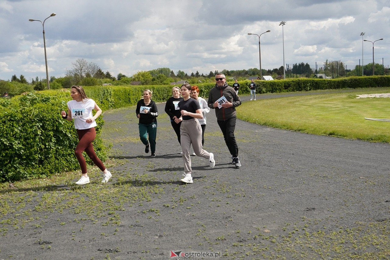 Bieg charytatywny Na fali pomocy w Ostrołęce [11.05.2025] - zdjęcie #39 - eOstroleka.pl