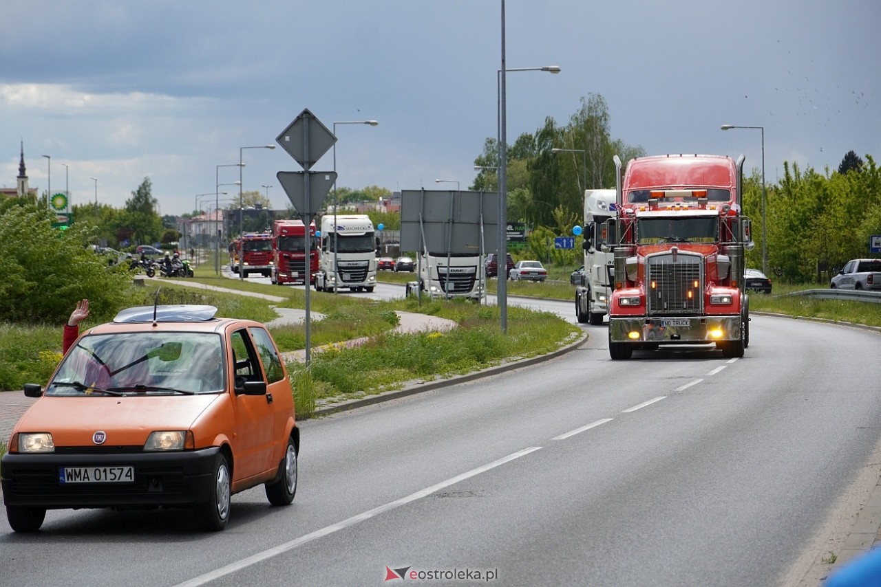 Moto Monster 2025: Parada aut i motocykli ulicami Ostrołęki [11.05.2025] - zdjęcie #116 - eOstroleka.pl
