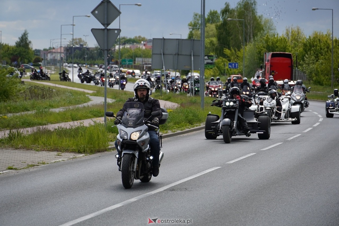 Moto Monster 2025: Parada aut i motocykli ulicami Ostrołęki [11.05.2025] - zdjęcie #109 - eOstroleka.pl