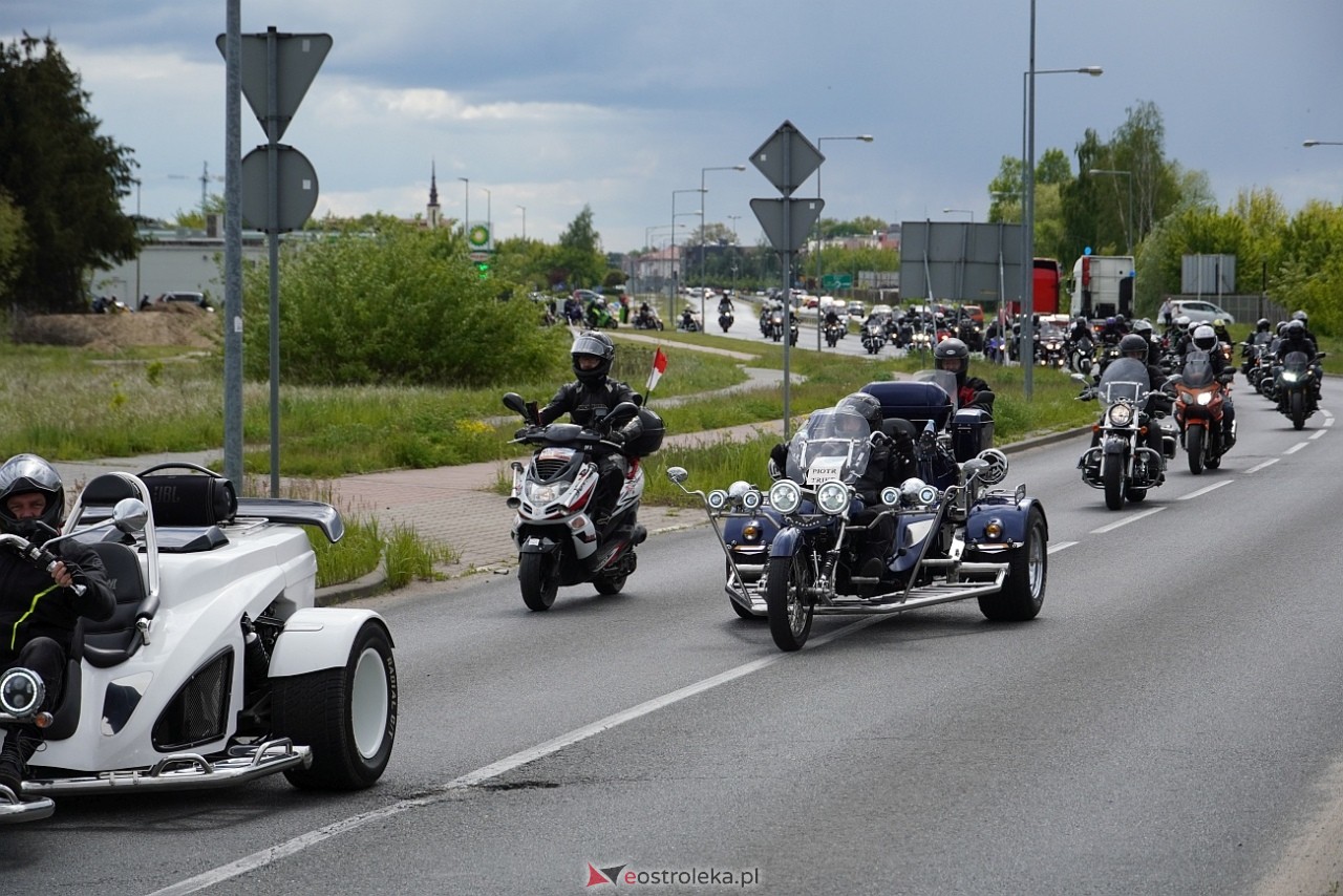 Moto Monster 2025: Parada aut i motocykli ulicami Ostrołęki [11.05.2025] - zdjęcie #104 - eOstroleka.pl