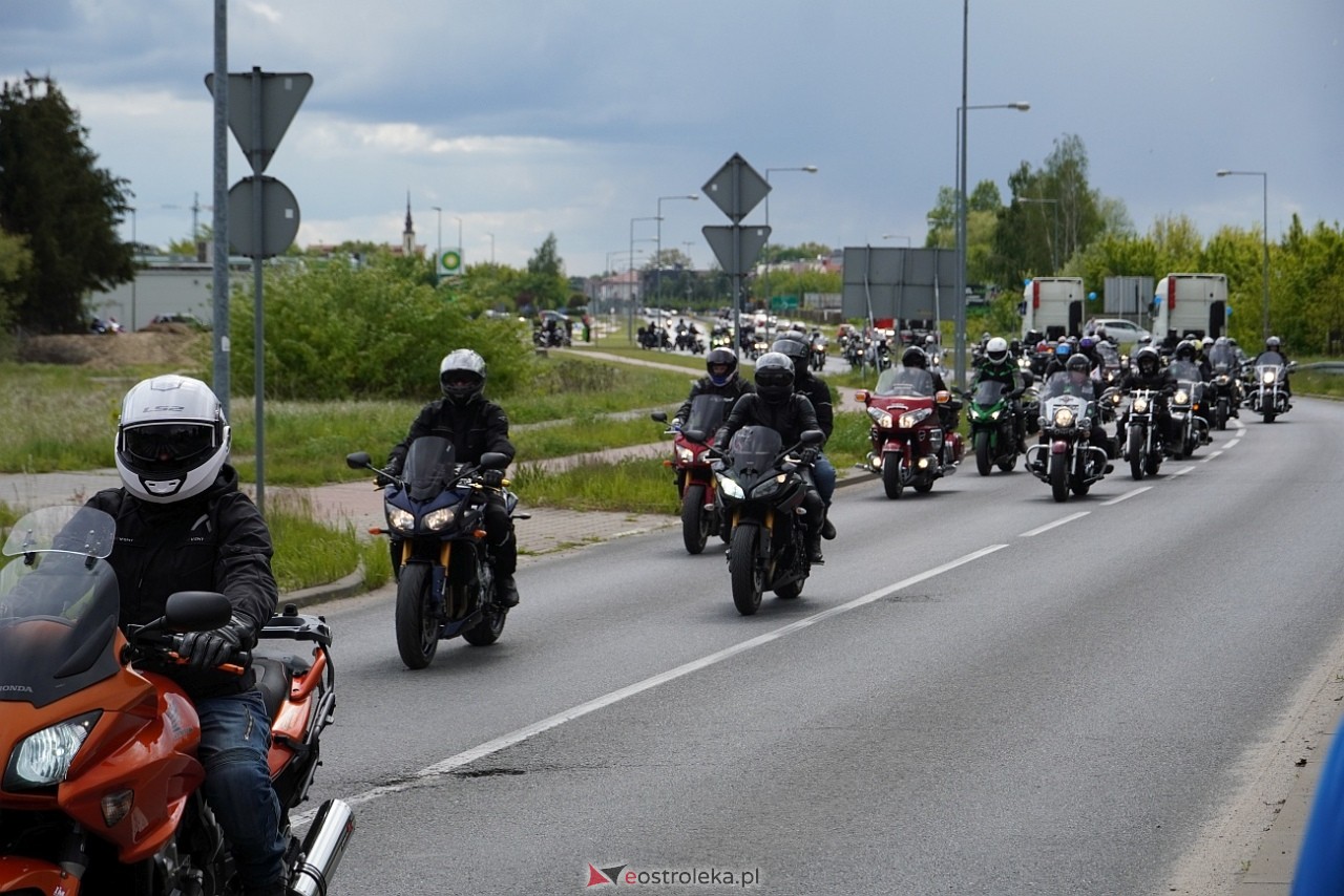 Moto Monster 2025: Parada aut i motocykli ulicami Ostrołęki [11.05.2025] - zdjęcie #97 - eOstroleka.pl