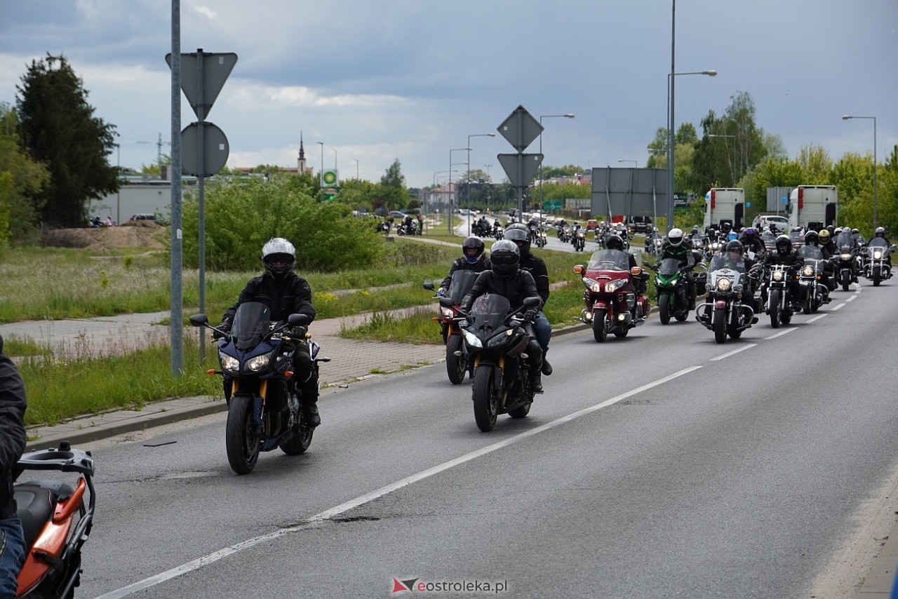 Moto Monster 2025: Parada aut i motocykli ulicami Ostrołęki [11.05.2025] - zdjęcie #96 - eOstroleka.pl
