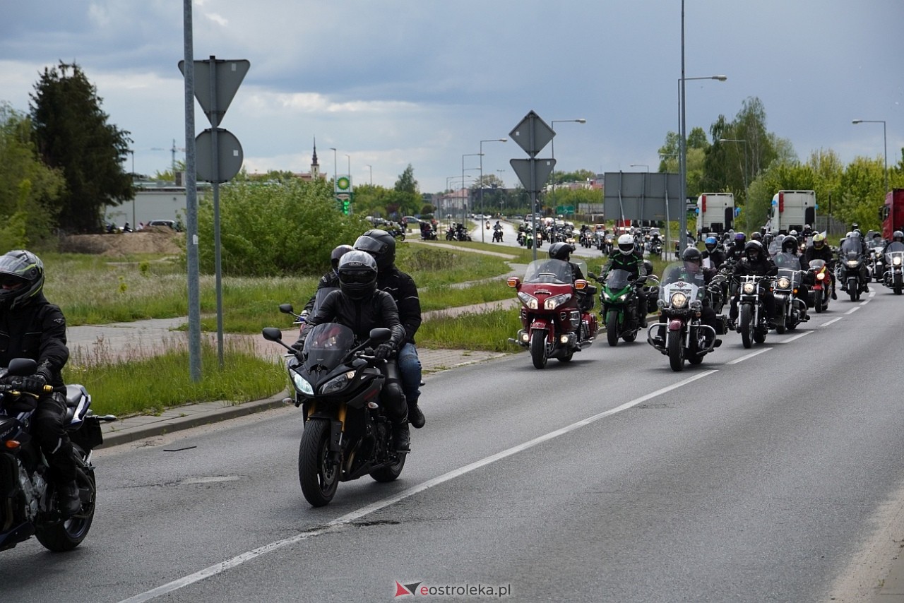 Moto Monster 2025: Parada aut i motocykli ulicami Ostrołęki [11.05.2025] - zdjęcie #94 - eOstroleka.pl