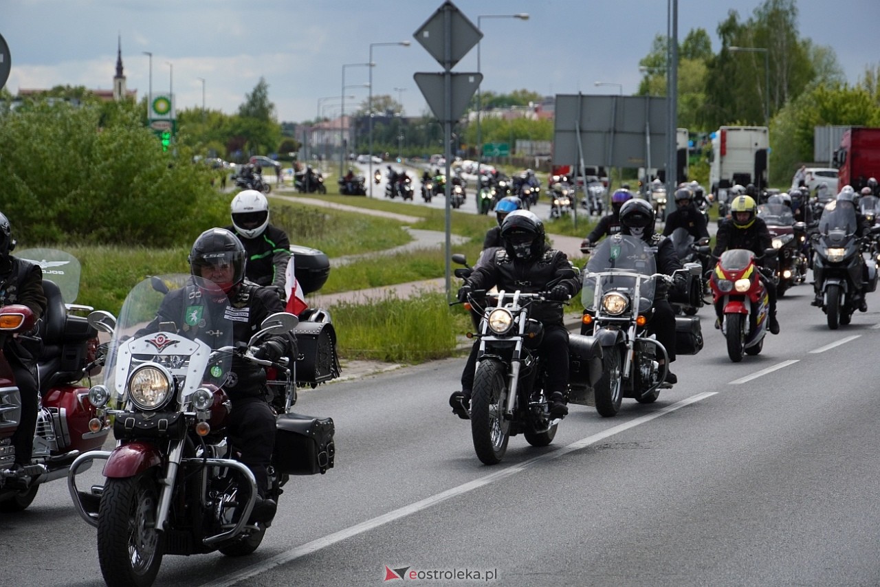 Moto Monster 2025: Parada aut i motocykli ulicami Ostrołęki [11.05.2025] - zdjęcie #88 - eOstroleka.pl
