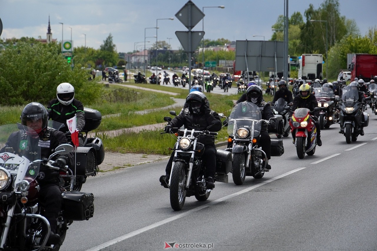 Moto Monster 2025: Parada aut i motocykli ulicami Ostrołęki [11.05.2025] - zdjęcie #86 - eOstroleka.pl