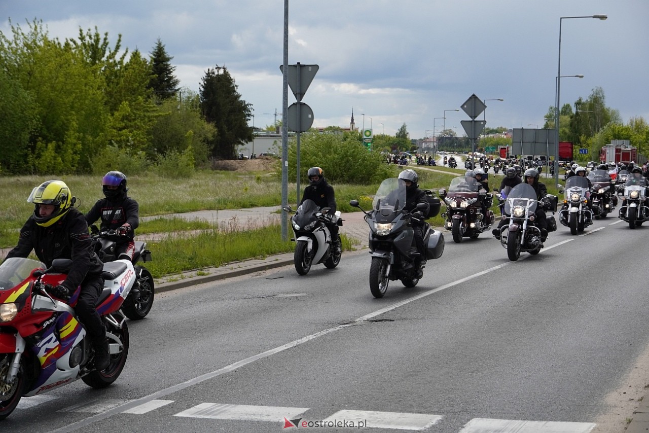 Moto Monster 2025: Parada aut i motocykli ulicami Ostrołęki [11.05.2025] - zdjęcie #78 - eOstroleka.pl