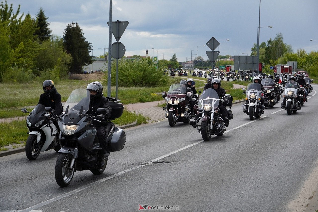 Moto Monster 2025: Parada aut i motocykli ulicami Ostrołęki [11.05.2025] - zdjęcie #91 - eOstroleka.pl