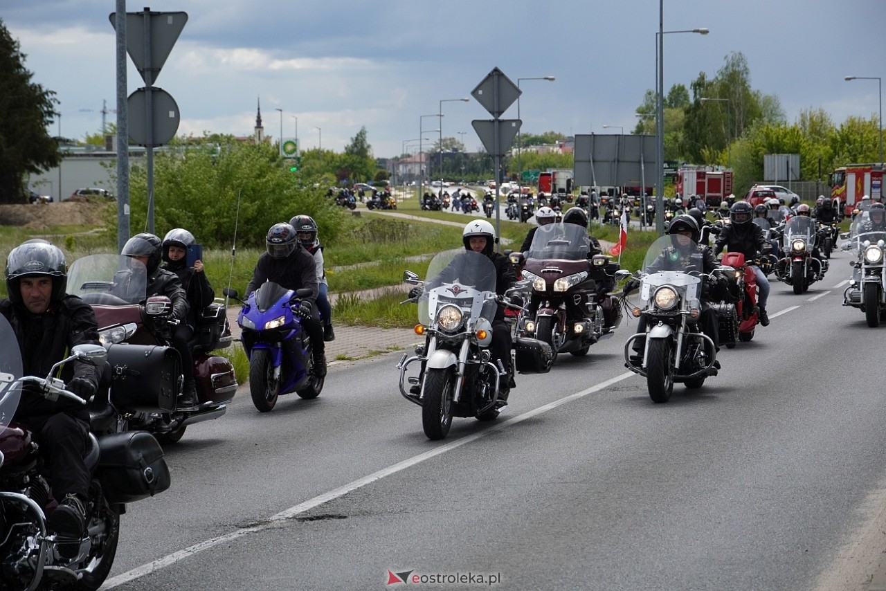 Moto Monster 2025: Parada aut i motocykli ulicami Ostrołęki [11.05.2025] - zdjęcie #87 - eOstroleka.pl