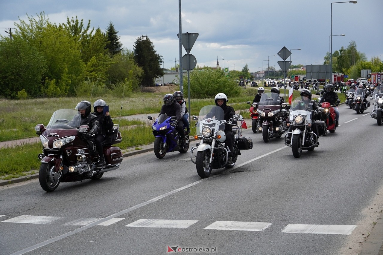Moto Monster 2025: Parada aut i motocykli ulicami Ostrołęki [11.05.2025] - zdjęcie #85 - eOstroleka.pl