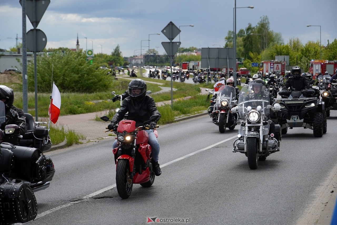 Moto Monster 2025: Parada aut i motocykli ulicami Ostrołęki [11.05.2025] - zdjęcie #83 - eOstroleka.pl