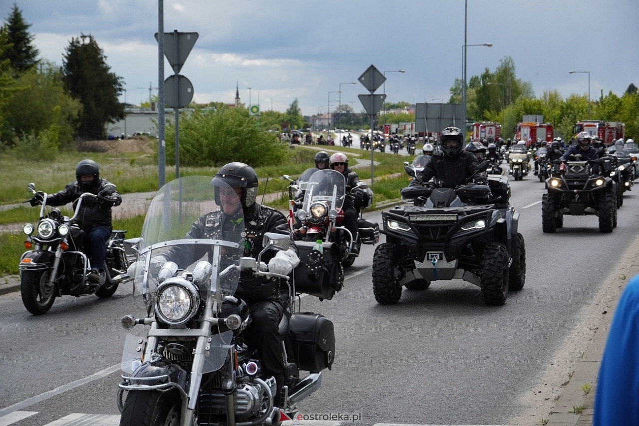 Moto Monster 2025: Parada aut i motocykli ulicami Ostrołęki [11.05.2025] - zdjęcie #79 - eOstroleka.pl