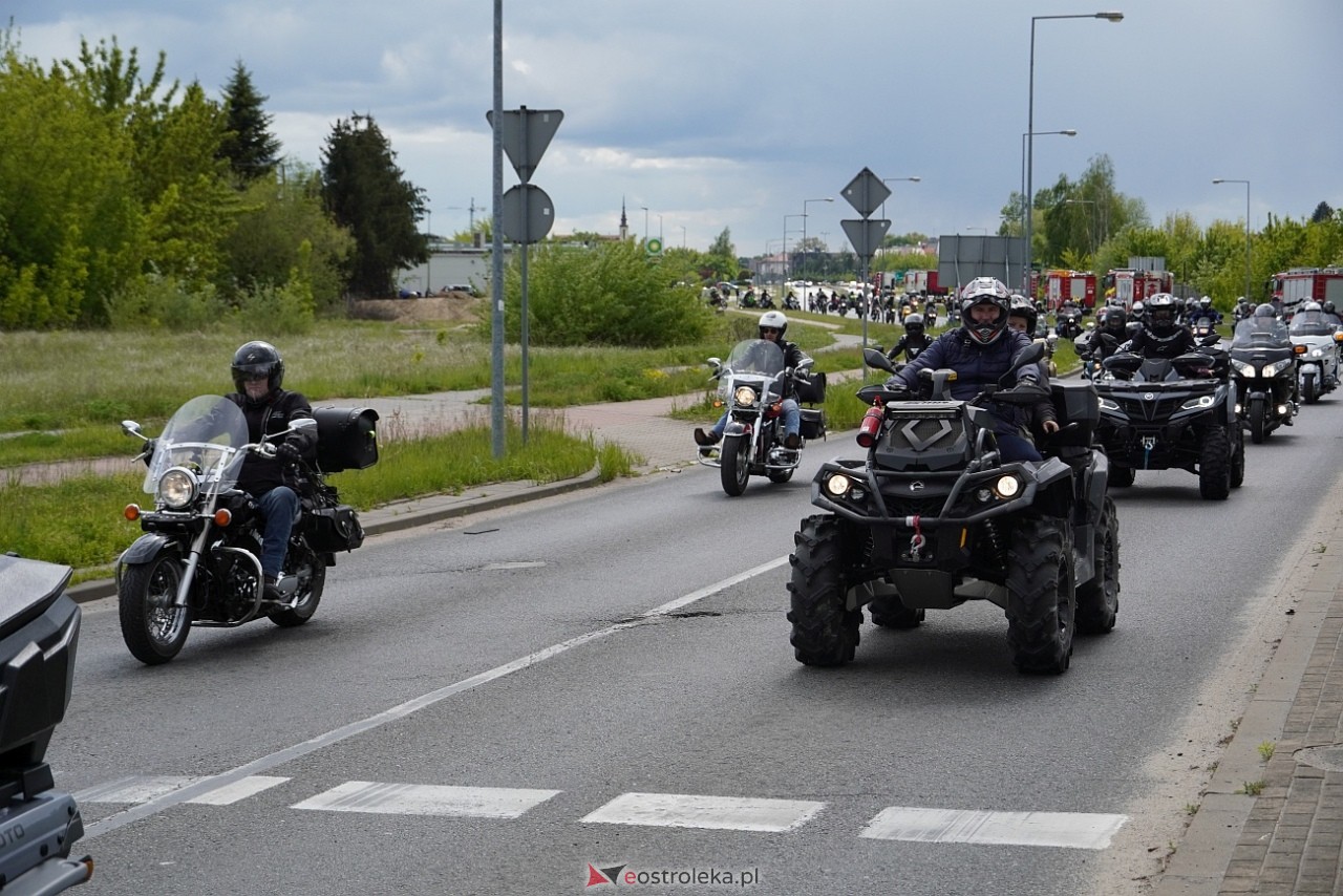 Moto Monster 2025: Parada aut i motocykli ulicami Ostrołęki [11.05.2025] - zdjęcie #76 - eOstroleka.pl
