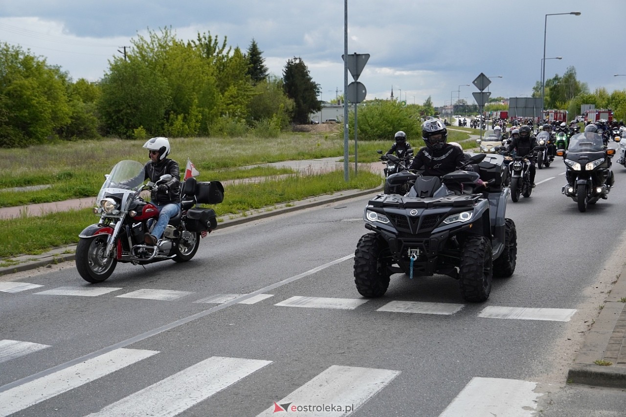 Moto Monster 2025: Parada aut i motocykli ulicami Ostrołęki [11.05.2025] - zdjęcie #73 - eOstroleka.pl