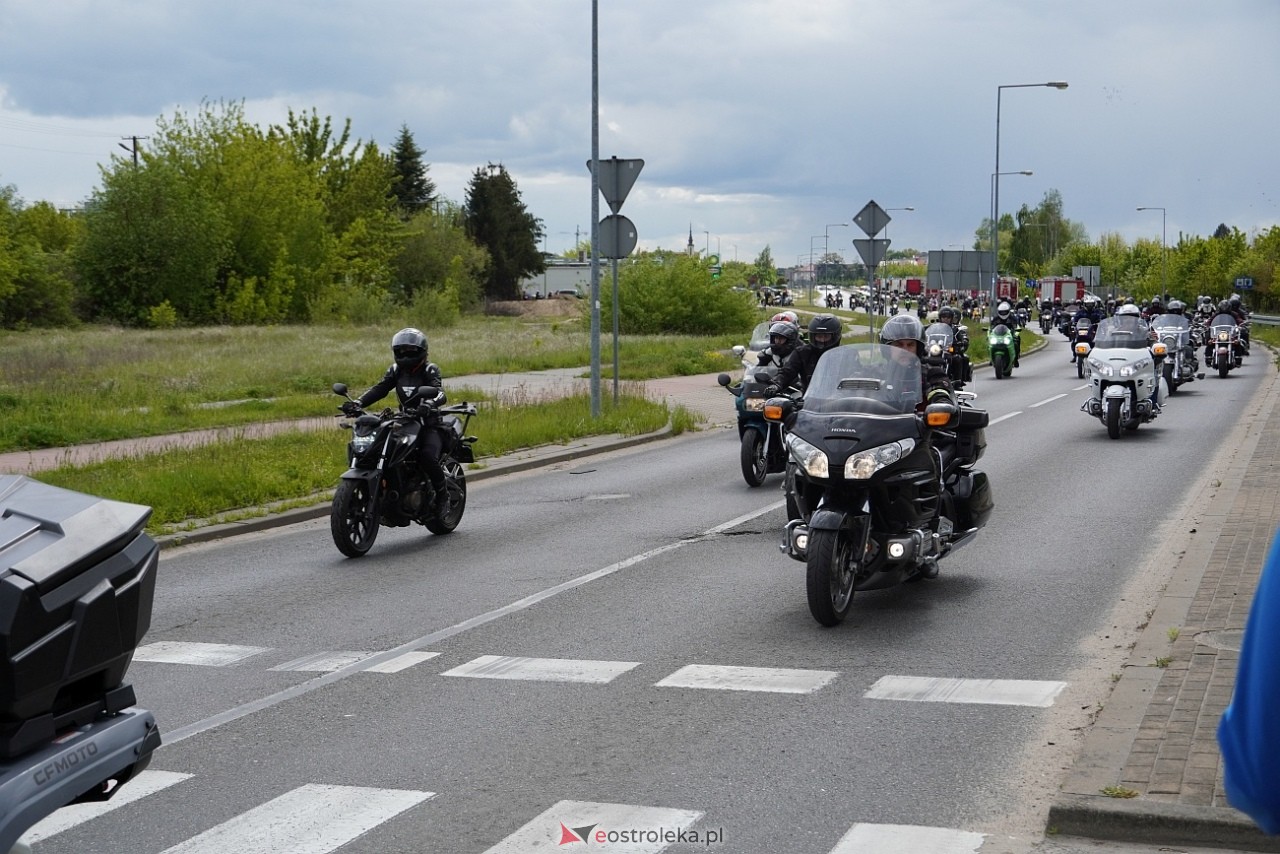 Moto Monster 2025: Parada aut i motocykli ulicami Ostrołęki [11.05.2025] - zdjęcie #72 - eOstroleka.pl