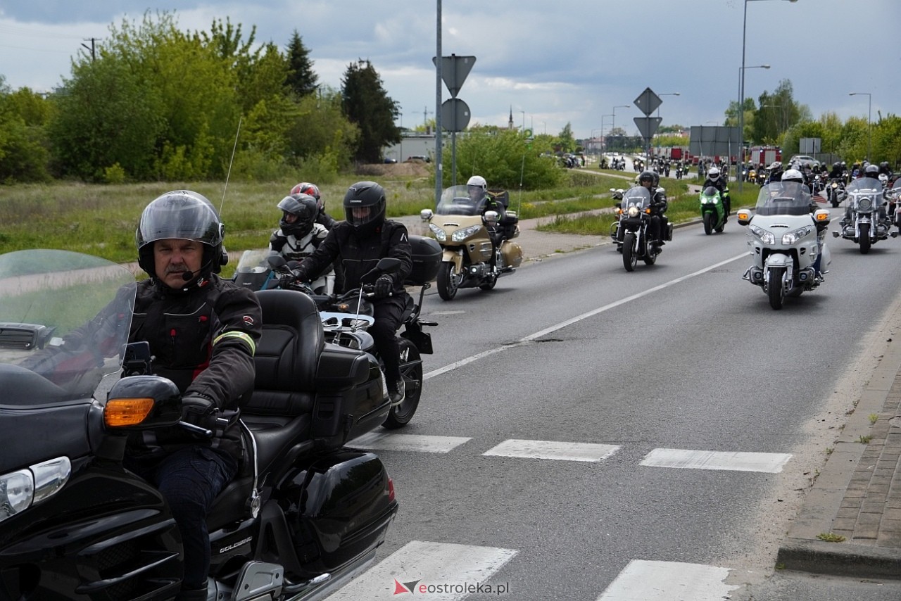 Moto Monster 2025: Parada aut i motocykli ulicami Ostrołęki [11.05.2025] - zdjęcie #71 - eOstroleka.pl