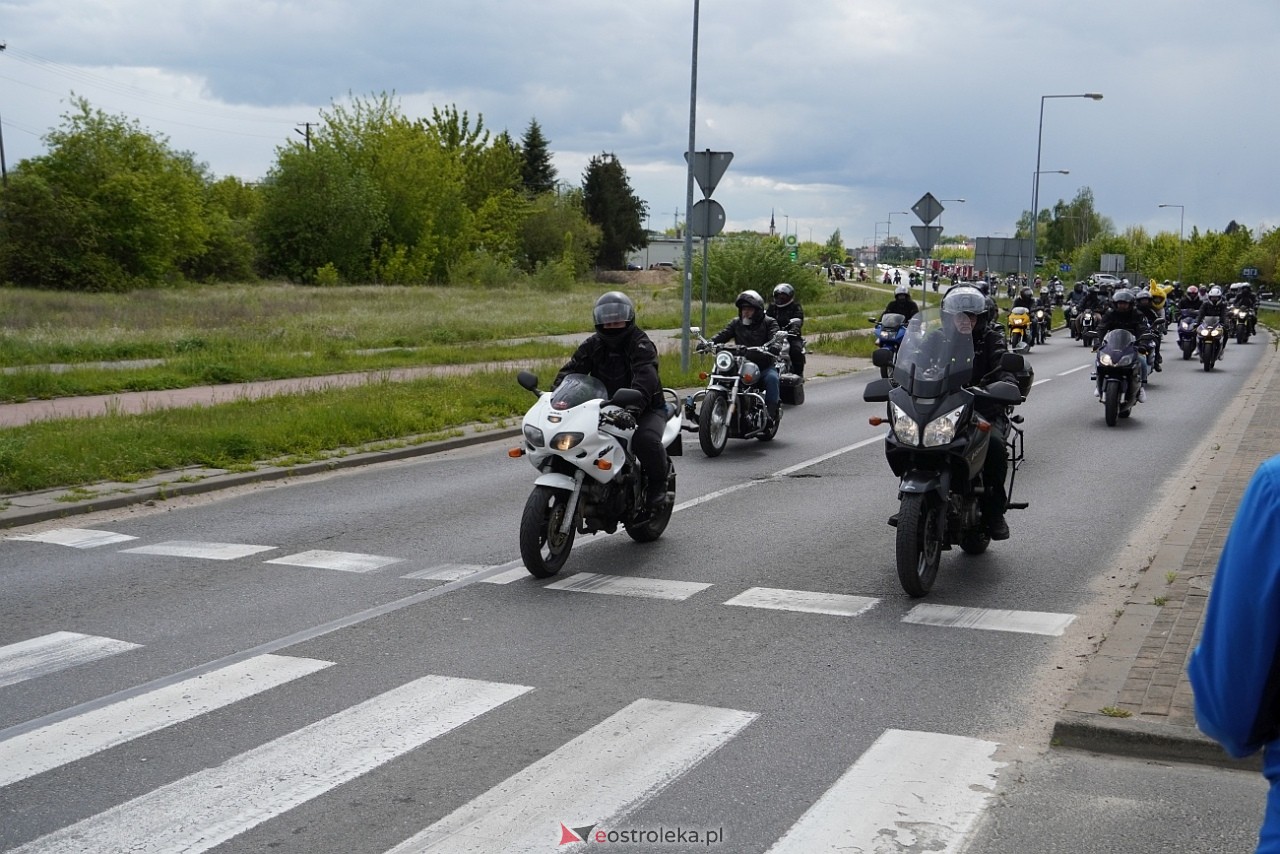Moto Monster 2025: Parada aut i motocykli ulicami Ostrołęki [11.05.2025] - zdjęcie #62 - eOstroleka.pl