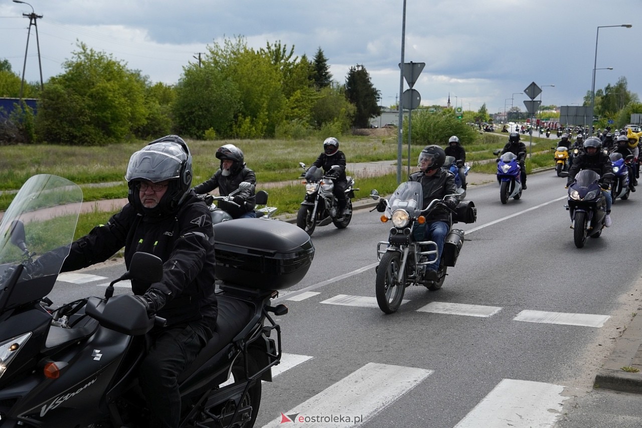 Moto Monster 2025: Parada aut i motocykli ulicami Ostrołęki [11.05.2025] - zdjęcie #61 - eOstroleka.pl