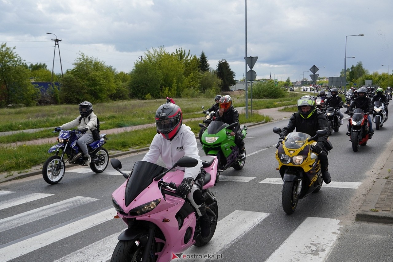 Moto Monster 2025: Parada aut i motocykli ulicami Ostrołęki [11.05.2025] - zdjęcie #45 - eOstroleka.pl