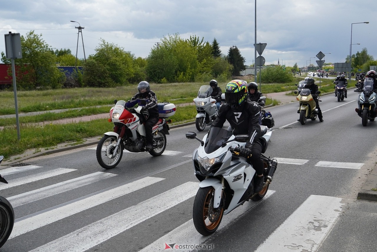 Moto Monster 2025: Parada aut i motocykli ulicami Ostrołęki [11.05.2025] - zdjęcie #41 - eOstroleka.pl