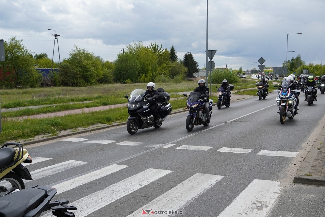 Moto Monster 2025: Parada aut i motocykli ulicami Ostrołęki [11.05.2025] - zdjęcie #37 - eOstroleka.pl
