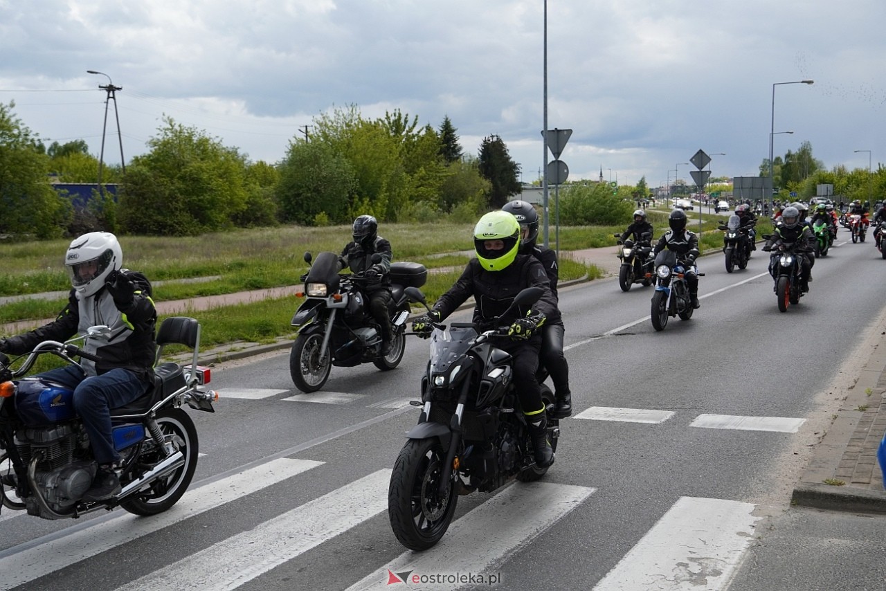 Moto Monster 2025: Parada aut i motocykli ulicami Ostrołęki [11.05.2025] - zdjęcie #32 - eOstroleka.pl