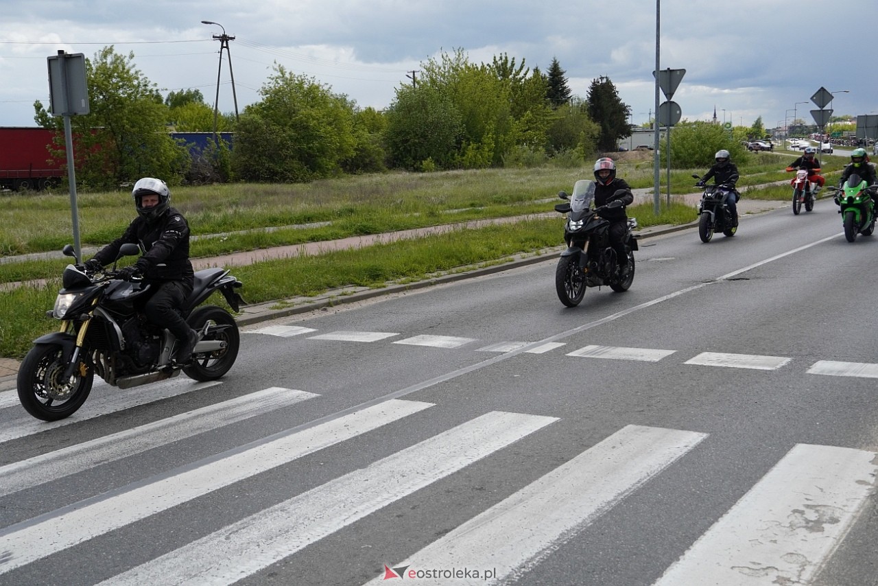 Moto Monster 2025: Parada aut i motocykli ulicami Ostrołęki [11.05.2025] - zdjęcie #28 - eOstroleka.pl