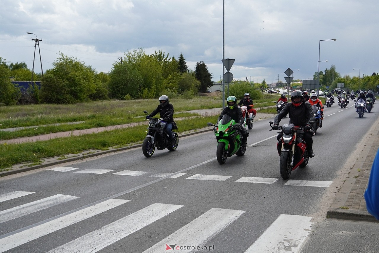 Moto Monster 2025: Parada aut i motocykli ulicami Ostrołęki [11.05.2025] - zdjęcie #26 - eOstroleka.pl