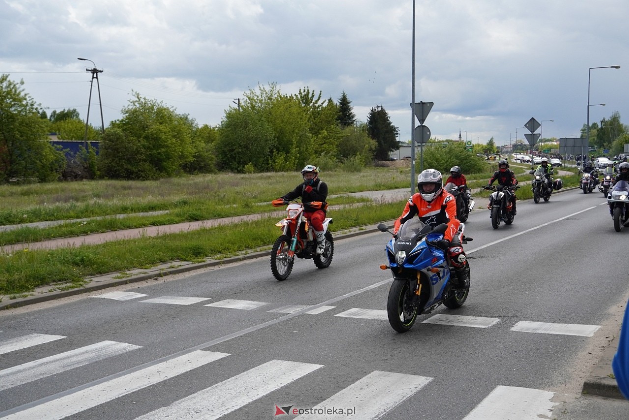 Moto Monster 2025: Parada aut i motocykli ulicami Ostrołęki [11.05.2025] - zdjęcie #24 - eOstroleka.pl