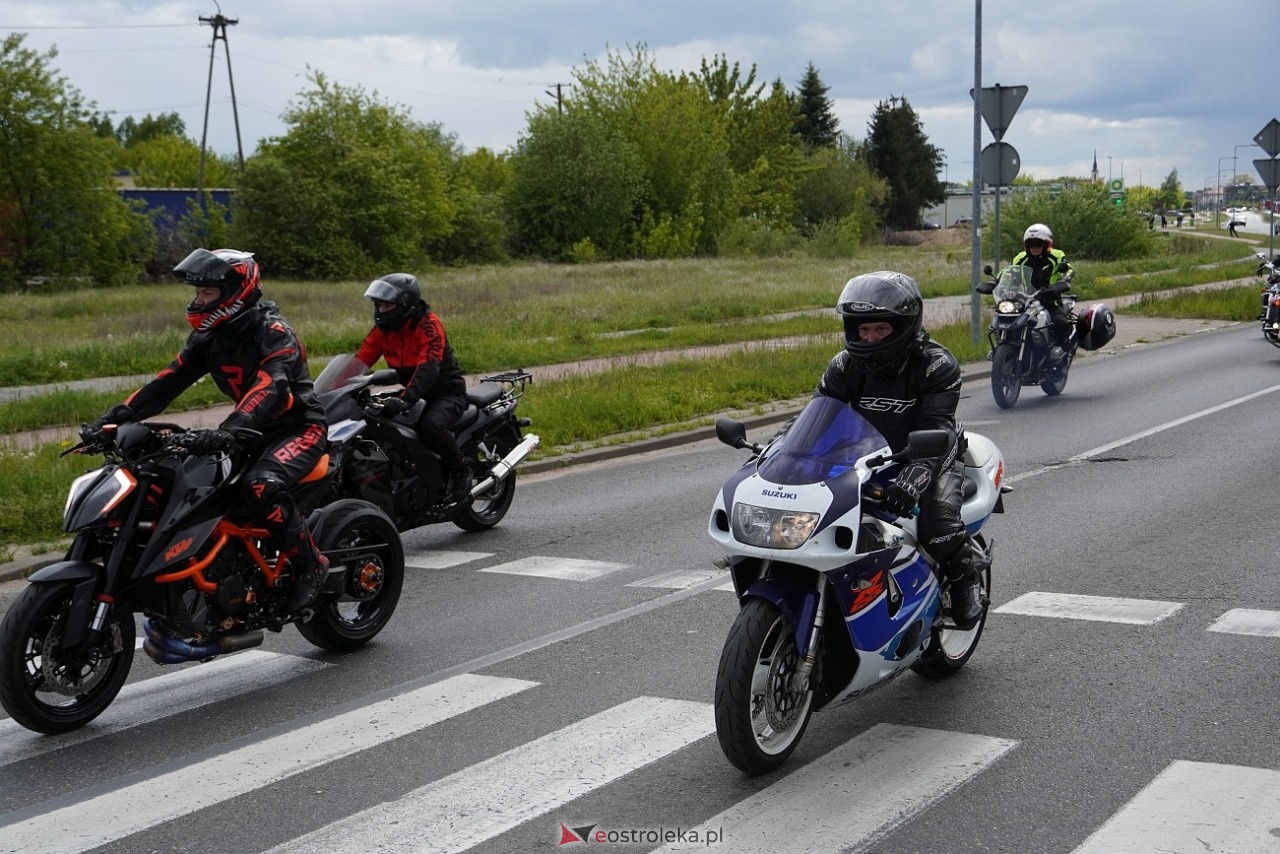 Moto Monster 2025: Parada aut i motocykli ulicami Ostrołęki [11.05.2025] - zdjęcie #22 - eOstroleka.pl