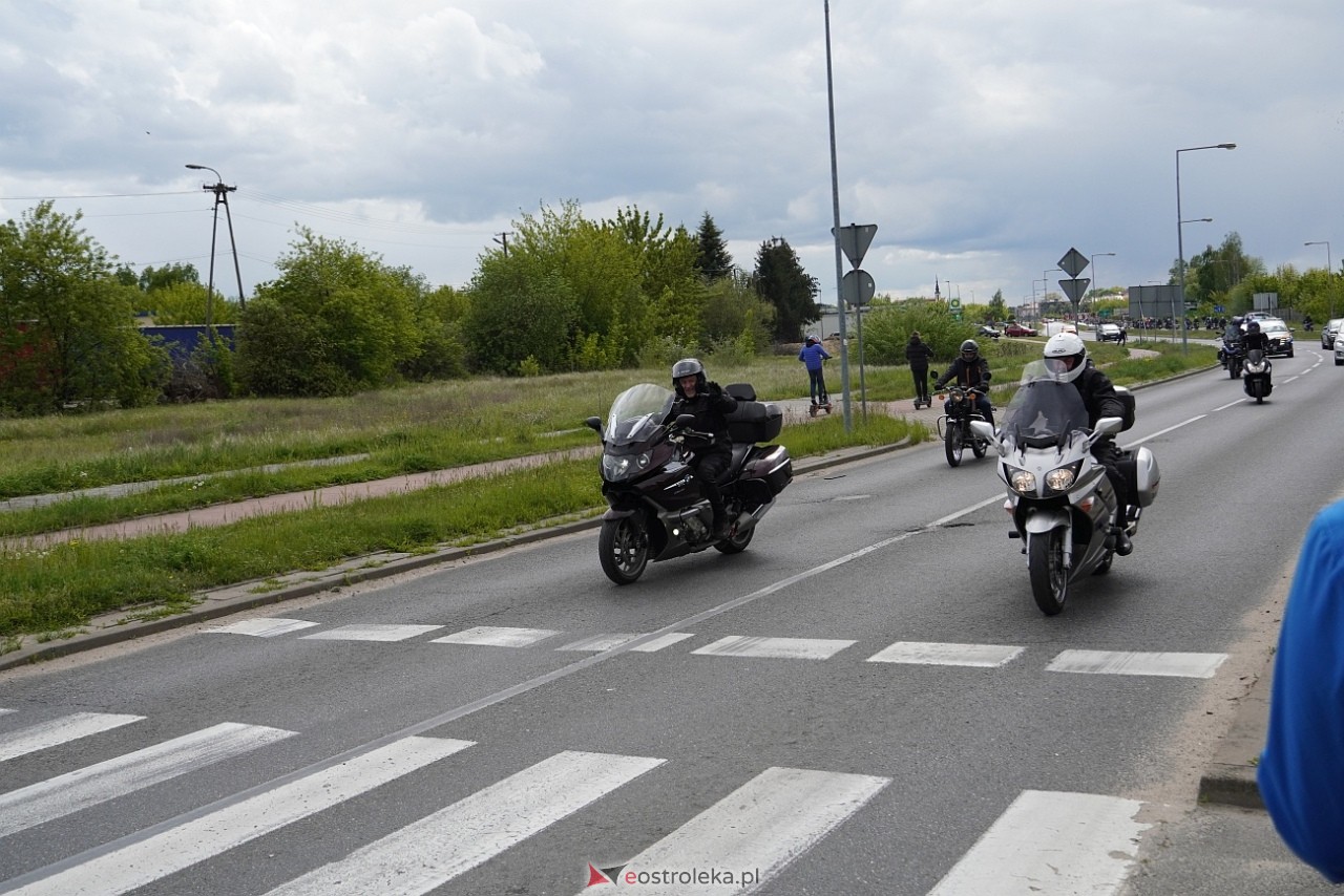 Moto Monster 2025: Parada aut i motocykli ulicami Ostrołęki [11.05.2025] - zdjęcie #16 - eOstroleka.pl