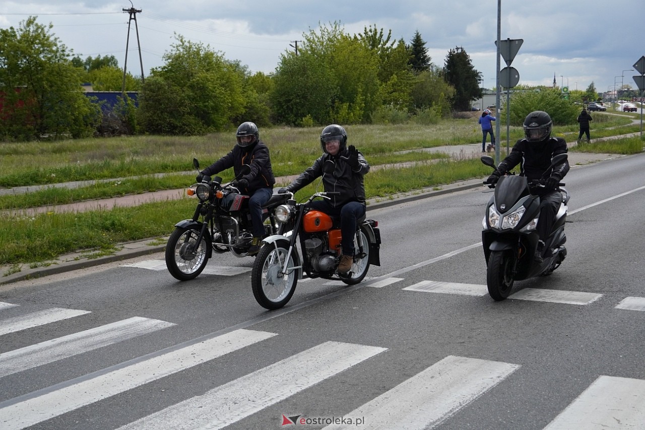 Moto Monster 2025: Parada aut i motocykli ulicami Ostrołęki [11.05.2025] - zdjęcie #14 - eOstroleka.pl