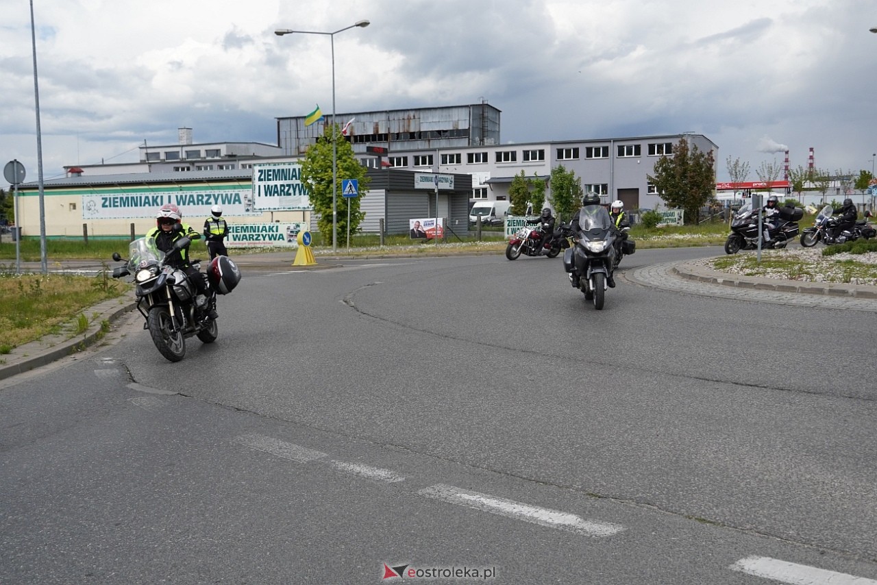 Moto Monster 2025: Parada aut i motocykli ulicami Ostrołęki [11.05.2025] - zdjęcie #7 - eOstroleka.pl