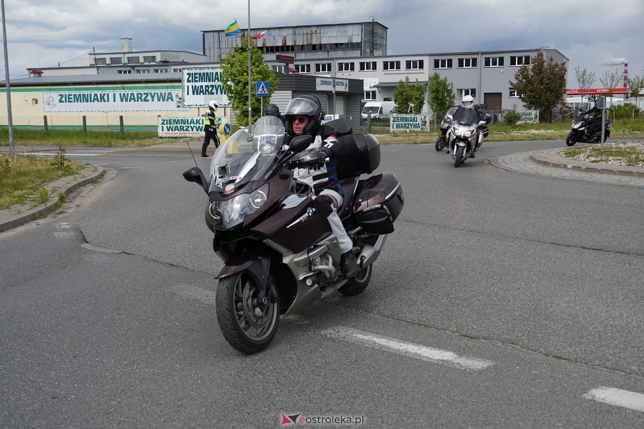 Moto Monster 2025: Parada aut i motocykli ulicami Ostrołęki [11.05.2025] - zdjęcie #5 - eOstroleka.pl