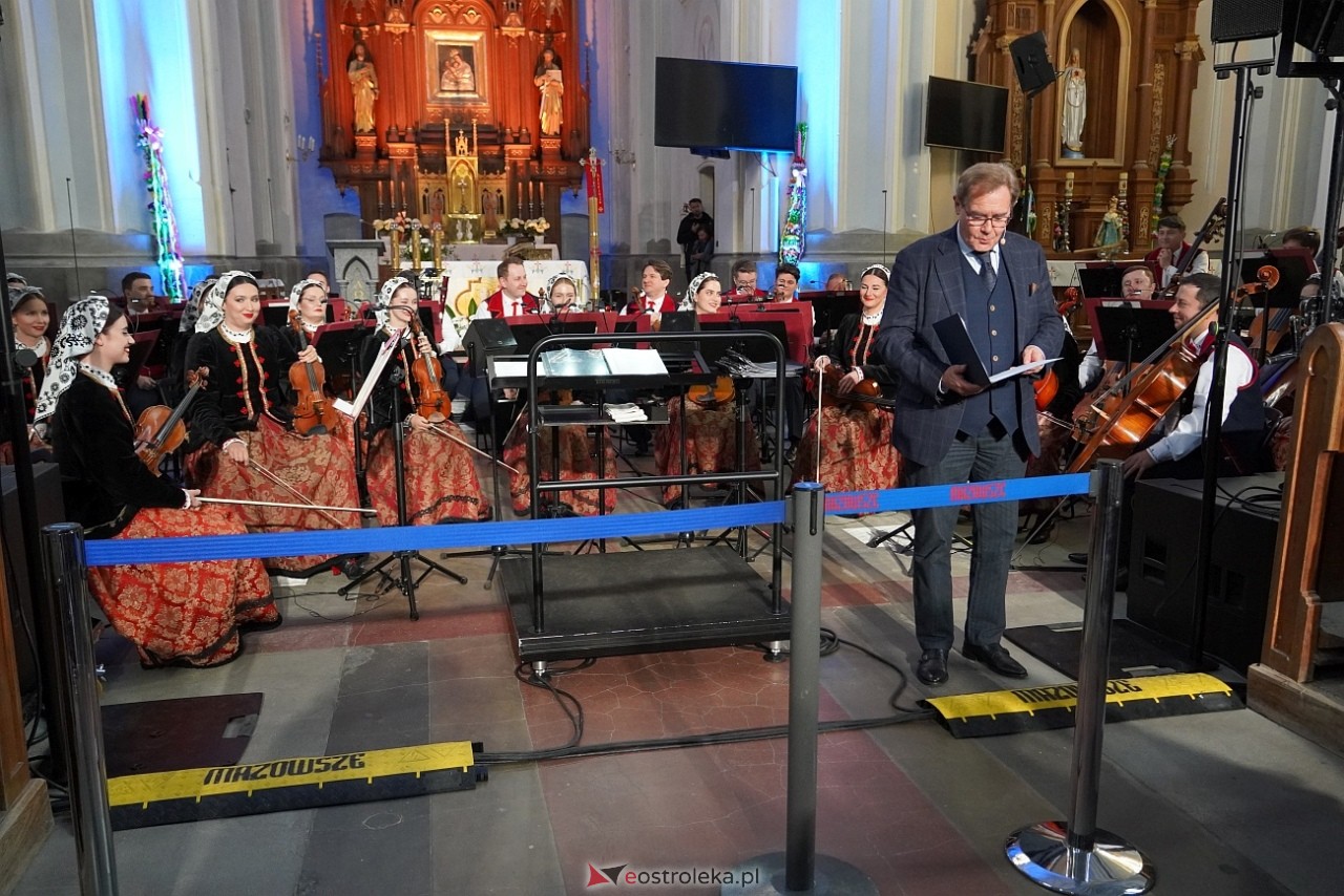 Zespół Pieśni i Tańca Mazowsze w Baranowie [11.05.2025] - zdjęcie #57 - eOstroleka.pl